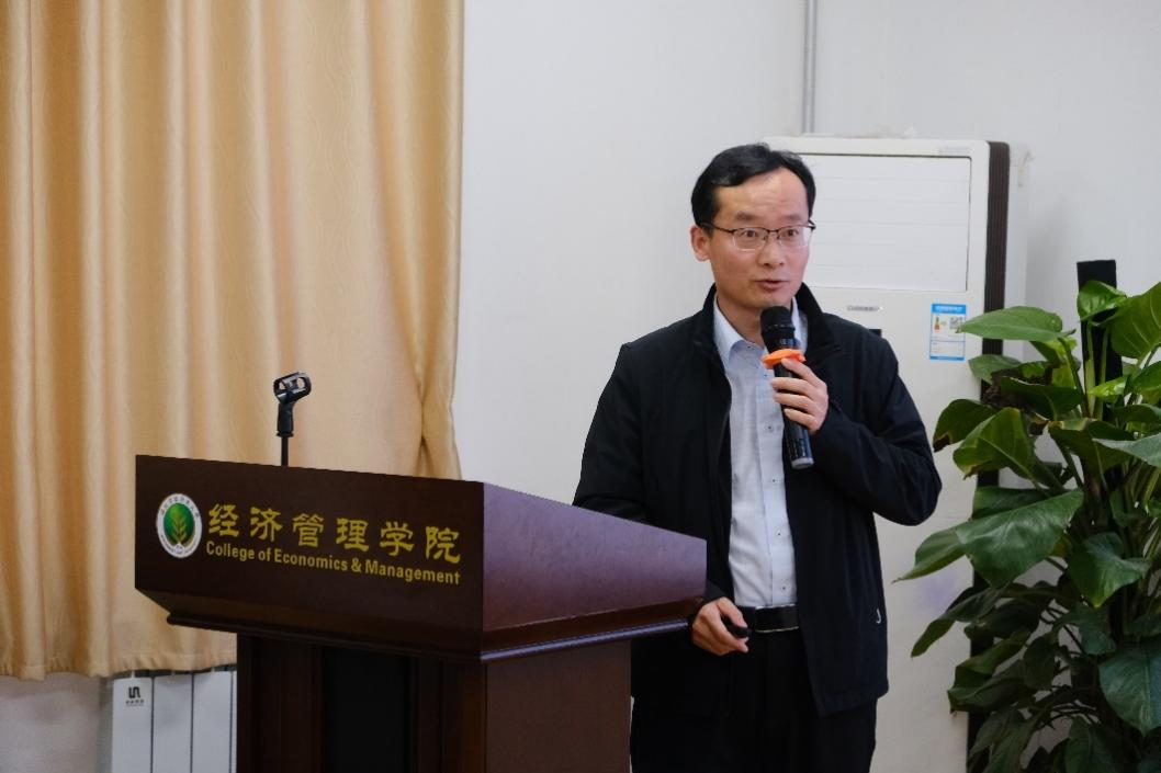 图2  项目汇报.png