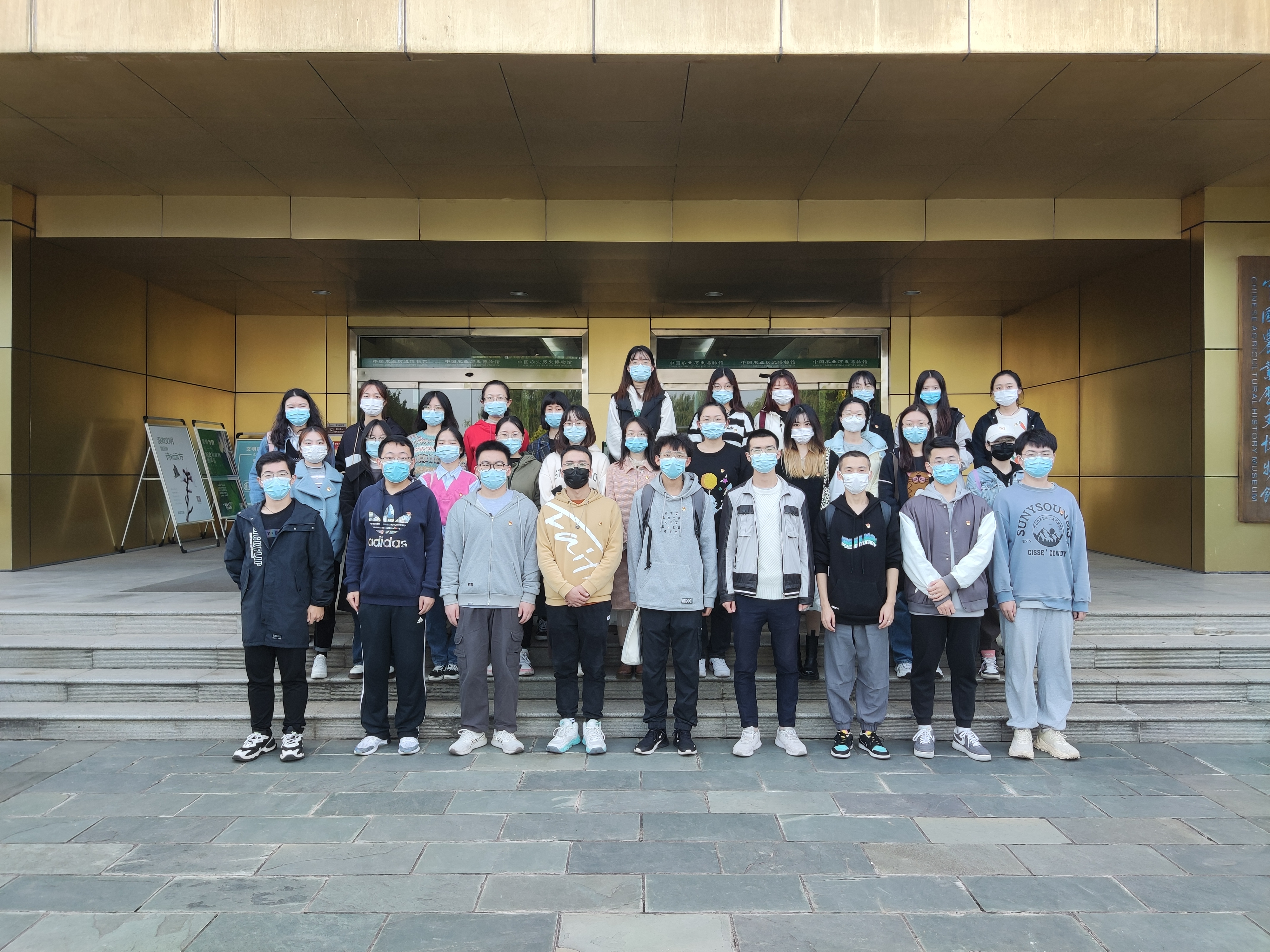 98b2e043d0284447ac9963abd3e48a12.jpg 98b2e043d0284447ac9963abd3e48a12.jpg