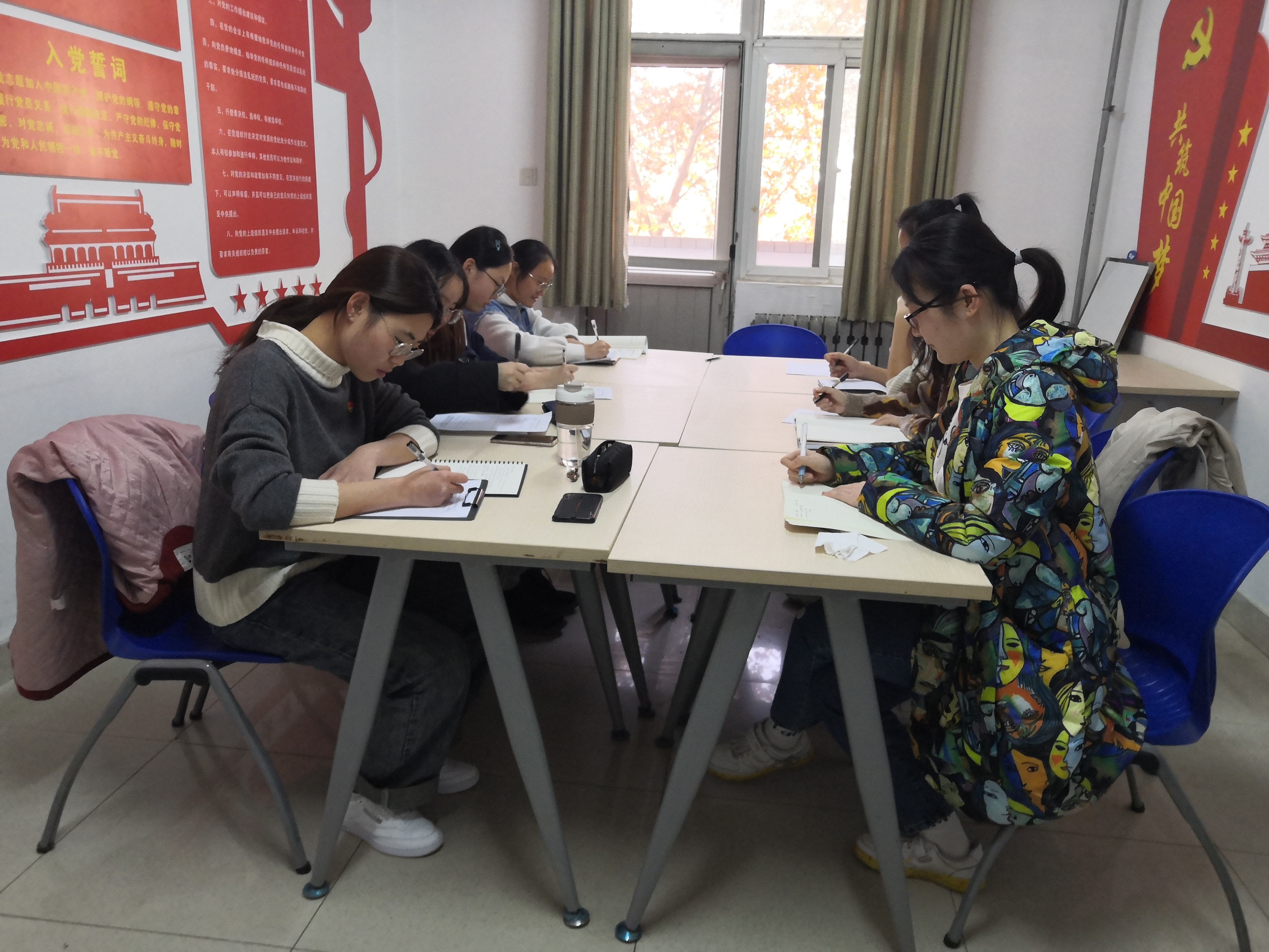 f14b13b3dad748acac412f9f7a594142.jpg f14b13b3dad748acac412f9f7a594142.jpg