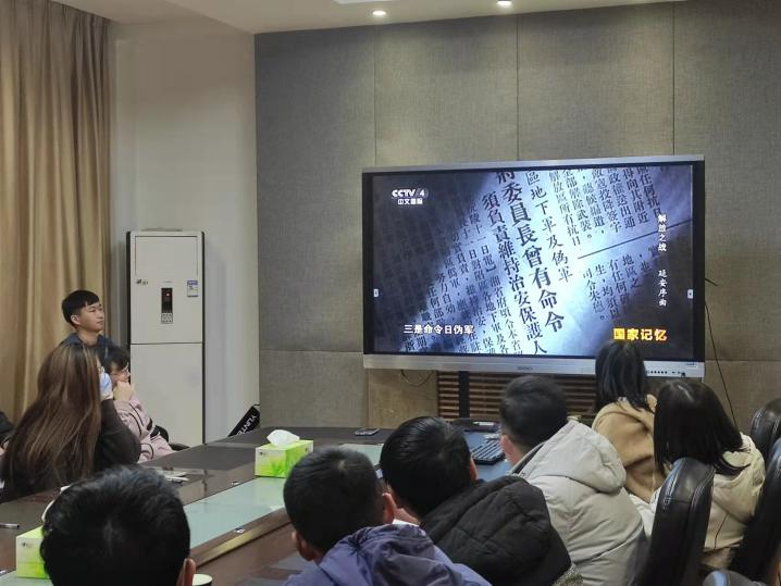 0145136eb3a94e988b91944f0d26979c.png 0145136eb3a94e988b91944f0d26979c.png