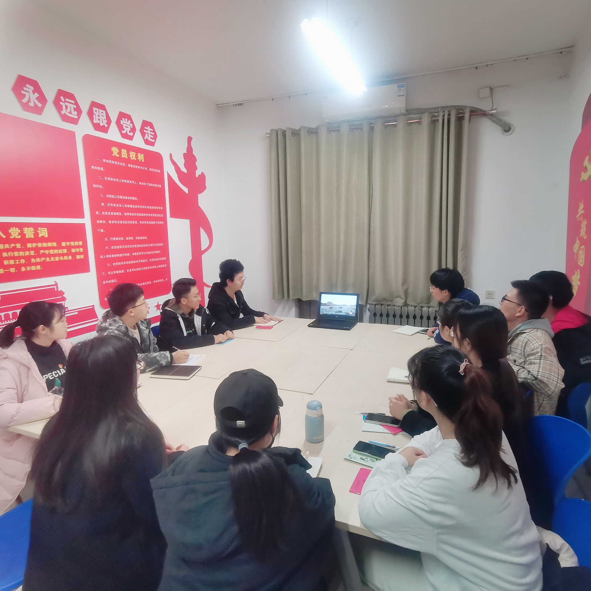 3ccae380340b4991b955d3c36edebf4b.jpg 3ccae380340b4991b955d3c36edebf4b.jpg