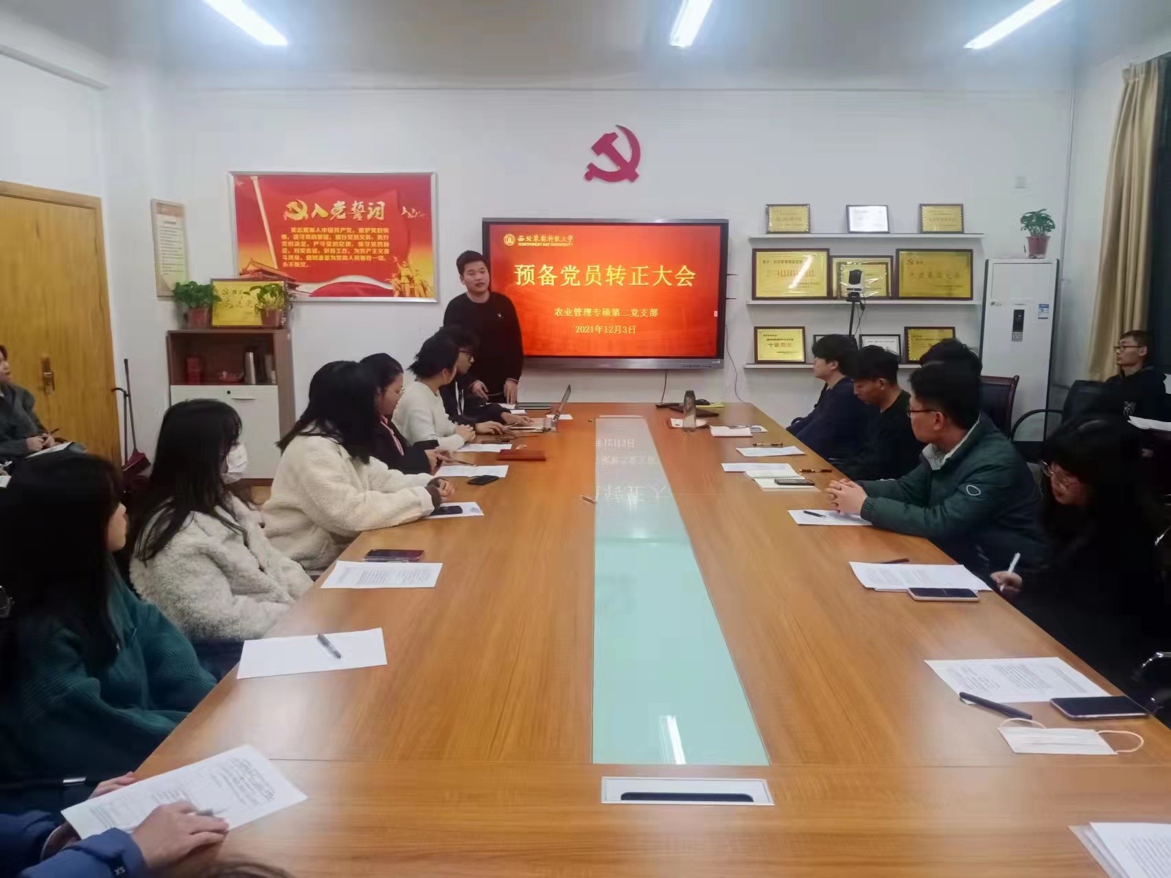 a0726e030abb436c9fc47aa247e0d715.jpg a0726e030abb436c9fc47aa247e0d715.jpg