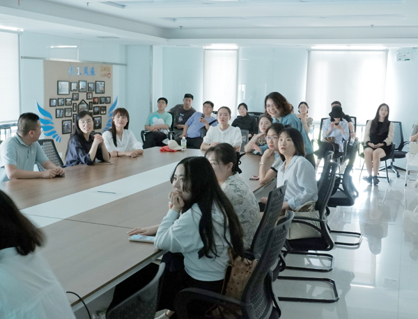 70d9d1c01a4644f4bc4851374e31bfbe.jpg 4.jpg